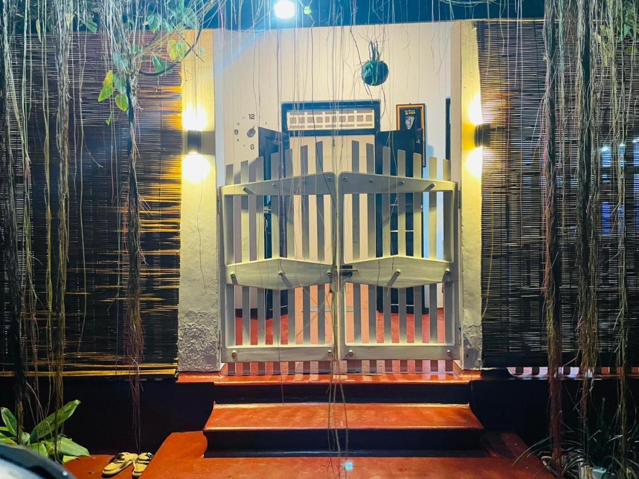 Ami Place Rooms With Kitchen Hikkaduwa Ngoại thất bức ảnh